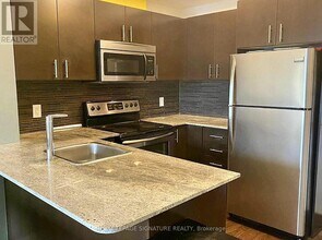 25 Cole St in Toronto, ON - Building Photo - Building Photo