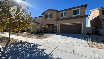 10868 Quarter Horse Ave in Hesperia, CA - Building Photo