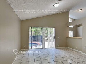 287 NW 117th Way in Coral Springs, FL - Building Photo - Building Photo