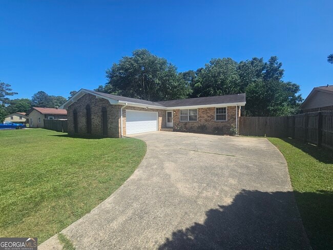 2293 Lanier Pl in Morrow, GA - Building Photo - Building Photo