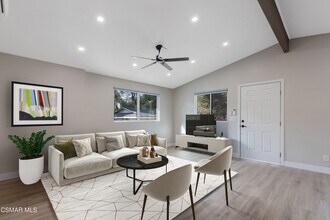 313 Raymond St in Ojai, CA - Building Photo - Building Photo