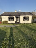 724 McArthur Blvd in Warner Robins, GA - Building Photo