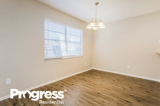 2021 Rudder Dr in Valrico, FL - Building Photo - Building Photo