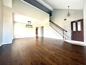 8212 Tavaros Dr in Plano, TX - Building Photo - Building Photo