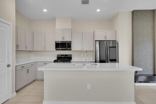 19515 Weathervane Way in Westlake, FL - Building Photo