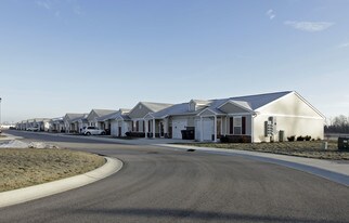 Whitehouse Square Senior Villas in Whitehouse, OH - Building Photo