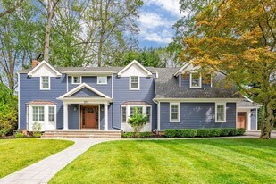 20 Rustic Terrace in Fair Haven, NJ - Building Photo