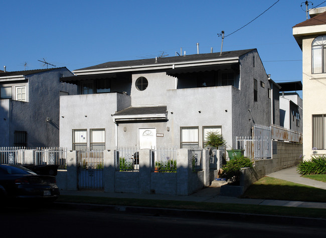 11707 Truro Ave in Hawthorne, CA - Building Photo - Building Photo