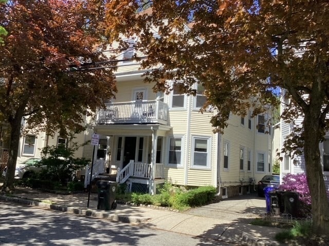 property at 37 Brook St