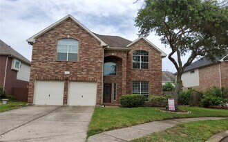 2707 Sun Beam Ct in Pearland, TX - Building Photo