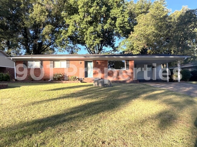 8539 Chesterfield Dr