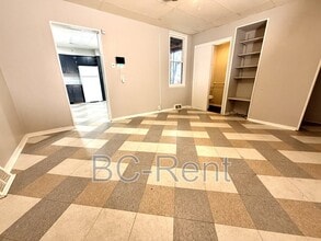 1124 4th Ave in Beaver Falls, PA - Building Photo - Building Photo