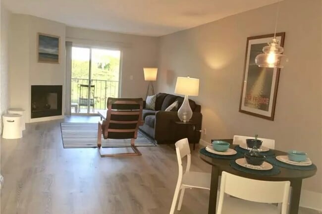 1752 NW 3rd Ter, Unit 317C in Fort Lauderdale, FL - Building Photo - Building Photo