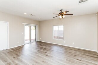 978 Wembly Hills Pl in Henderson, NV - Foto de edificio - Building Photo