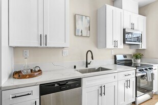 2679 Imperial Ave in San Diego, CA - Building Photo