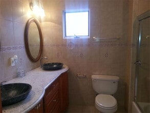 29 Elton Ave, Unit 29 in Watertown, MA - Building Photo - Building Photo