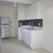 715 SW 6th St in Dania Beach, FL - Building Photo - Building Photo