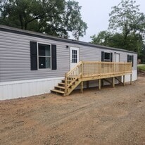 180 Carter Pl SW in Milledgeville, GA - Building Photo