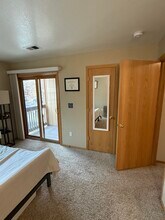 2990 Shadow Creek Dr, Unit 106 in Boulder, CO - Foto de edificio - Building Photo