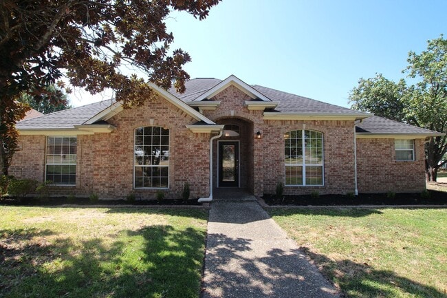 property at 3103 Silkwood Dr