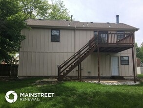 1126 E Elizabeth St in Olathe, KS - Building Photo - Building Photo