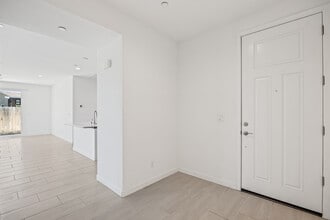 821 Amanecer Ave in Clovis, CA - Building Photo - Building Photo