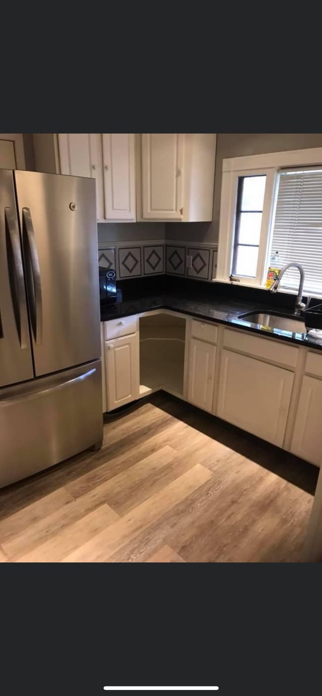 28 Seminary Ave, Unit 1, Unit 1