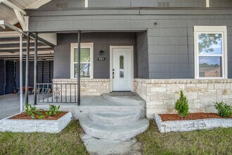 902 Clark St in Greenville, TX - Building Photo - Building Photo