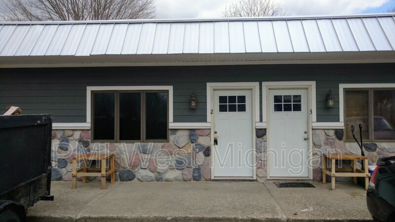 14532 State St in Marne, MI - Building Photo