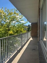 2805 Pl. de Darlington in Montréal, QC - Building Photo - Building Photo