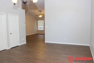 6303 Redinger St in Bakersfield, CA - Building Photo - Building Photo