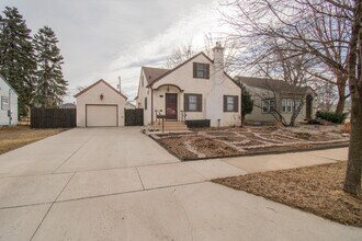 2116 S Euclid Ave, Unit #259 in Sioux Falls, SD - Building Photo - Building Photo