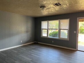 2133 NW Denver Ave in Lawton, OK - Building Photo - Building Photo