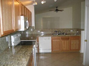 45599 W Dirk St in Maricopa, AZ - Building Photo - Building Photo