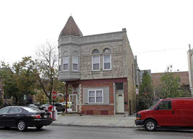 1656 W Wrightwood Ave in Chicago, IL - Building Photo - Building Photo