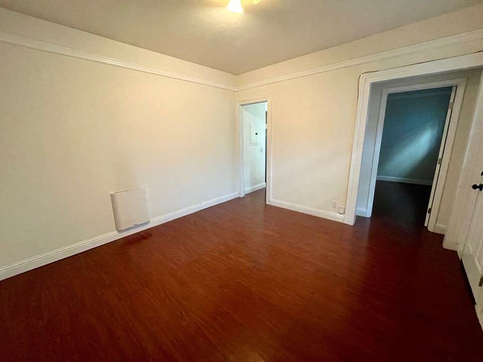 1570 7th St in Oakland, CA - Building Photo
