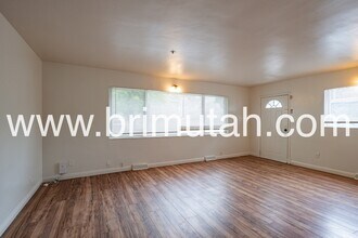 3738 S 700 E in South Salt Lake, UT - Building Photo - Building Photo
