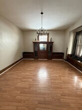 9 W Moody Ave in New Castle, PA - Building Photo - Building Photo