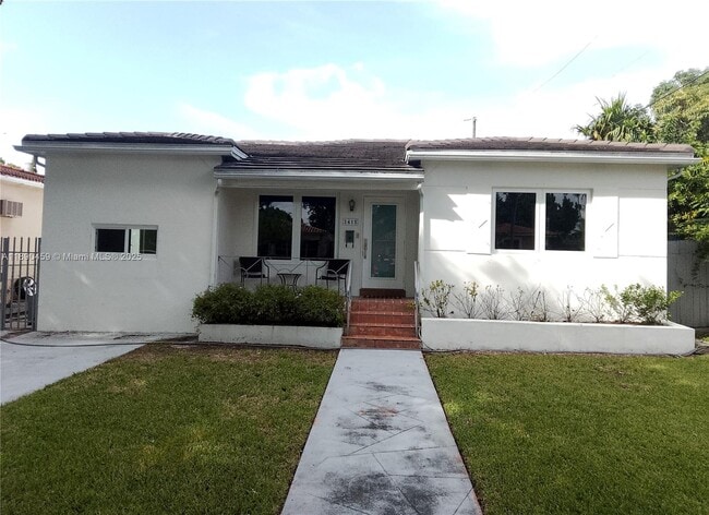 property at 1415 SW 17th Terrace