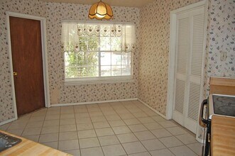 15926 Pfeiffer Dr in Houston, TX - Building Photo - Building Photo