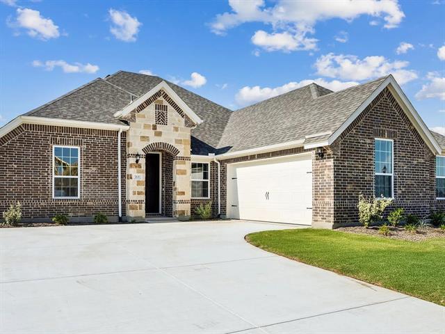 property at 713 Carriage Hl Rd