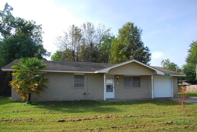 property at 11552 Harris Dr