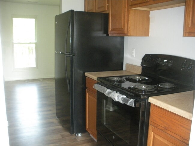 property at 79 Chestnut Dr