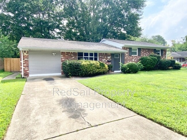 504 Beech Dr in Newport News, VA - Building Photo - Building Photo