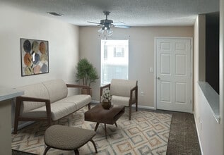 Madison Ridge Apartments in Dickson, TN - Foto de edificio - Building Photo