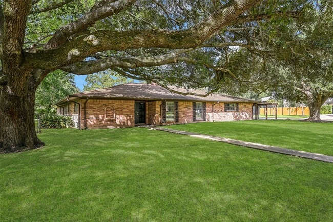 property at 502 Misty Ln