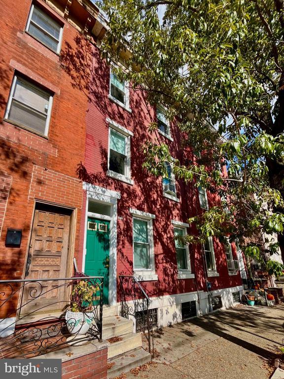 1217 Wharton St in Philadelphia, PA - Building Photo - Building Photo