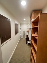 754 Old Topanga Canyon Rd, Unit Space 1 in Topanga, CA - Foto de edificio - Building Photo