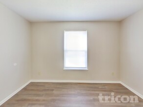 5624 W Littleton Dr in McCordsville, IN - Building Photo - Building Photo