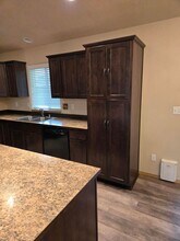 1520 E First Ct in Deer Park, WA - Building Photo - Building Photo